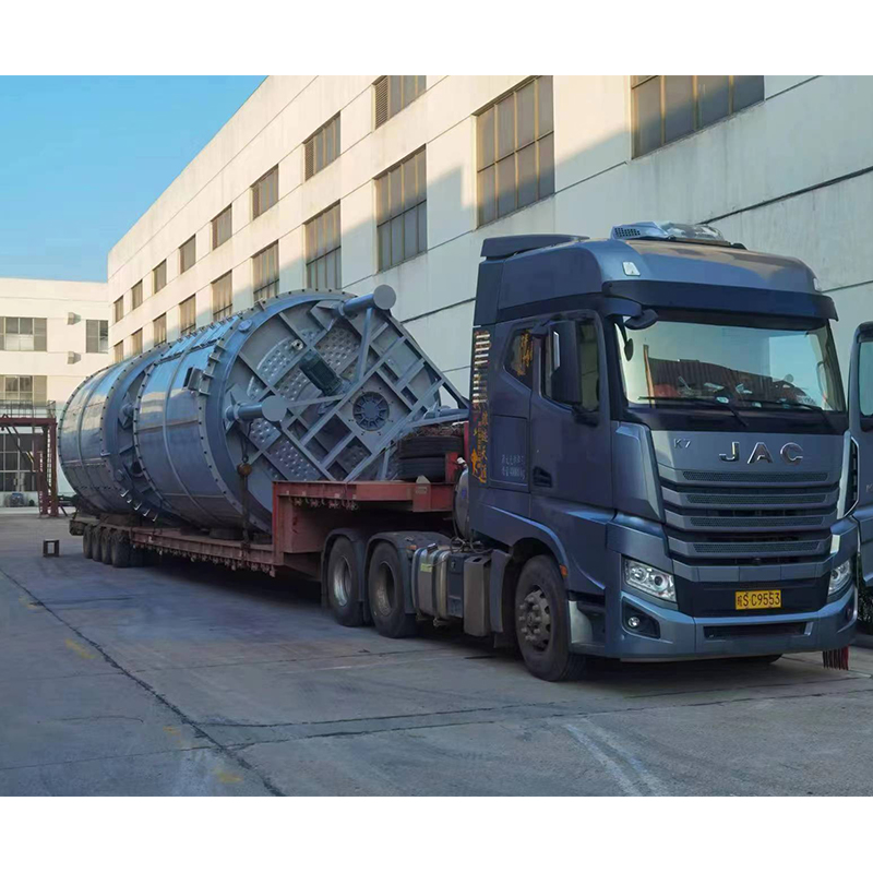 Triomadóir pláta leanúnach plg